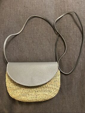 Gray & Natural Straw Handmade Crossbody Bag/Clutch